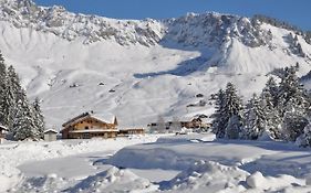 Les Roches 1500