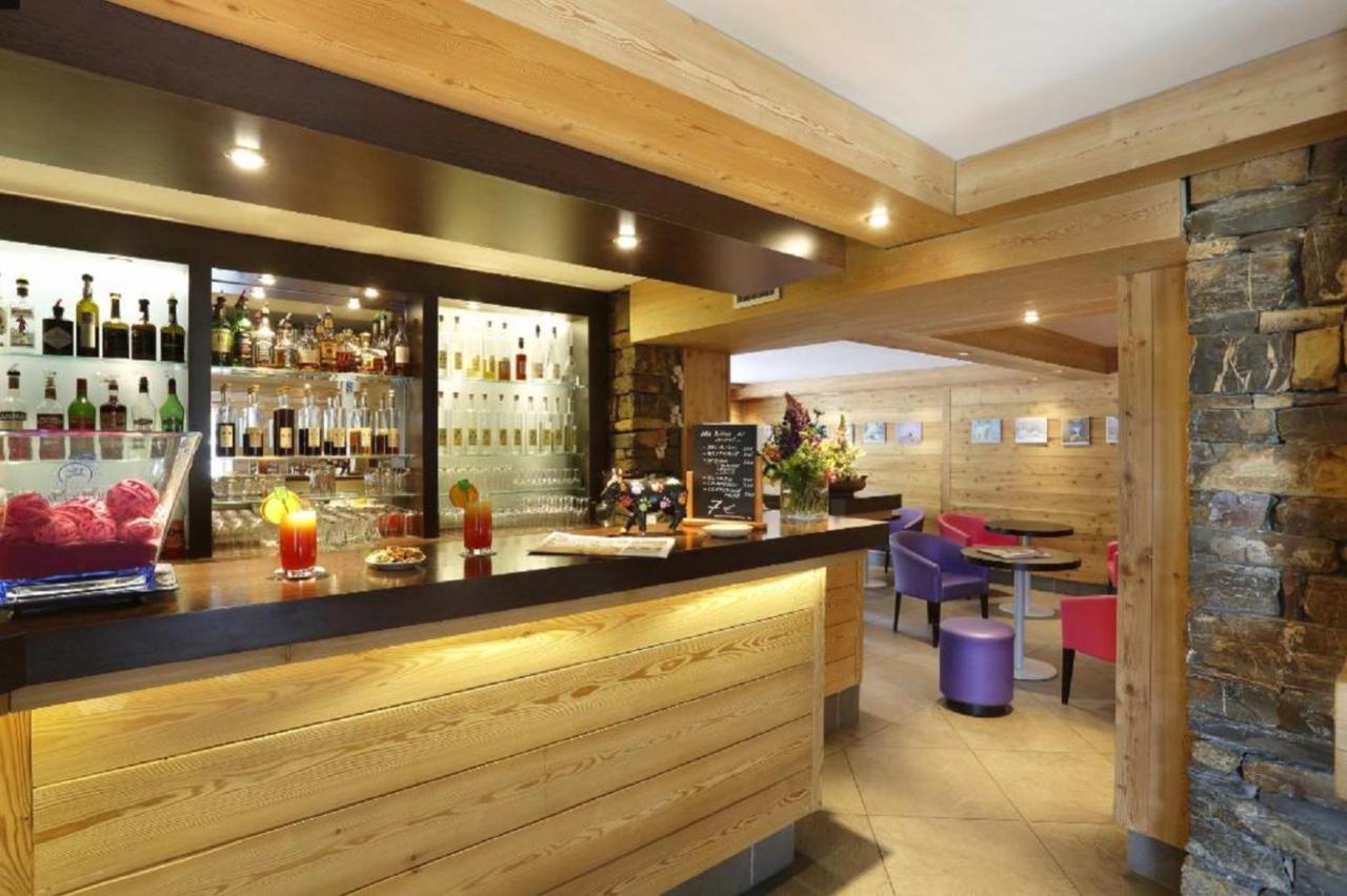 Les Roches 1500 Hotel Mieussy Exterior photo
