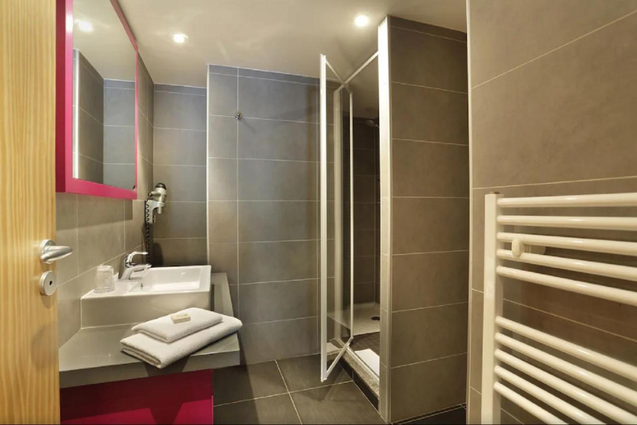 Les Roches 1500 Hotel Mieussy Exterior photo