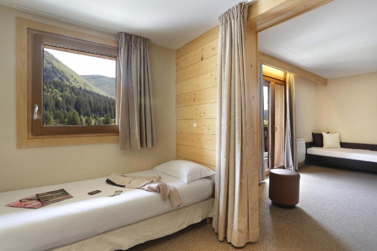 Les Roches 1500 Hotel Mieussy Exterior photo