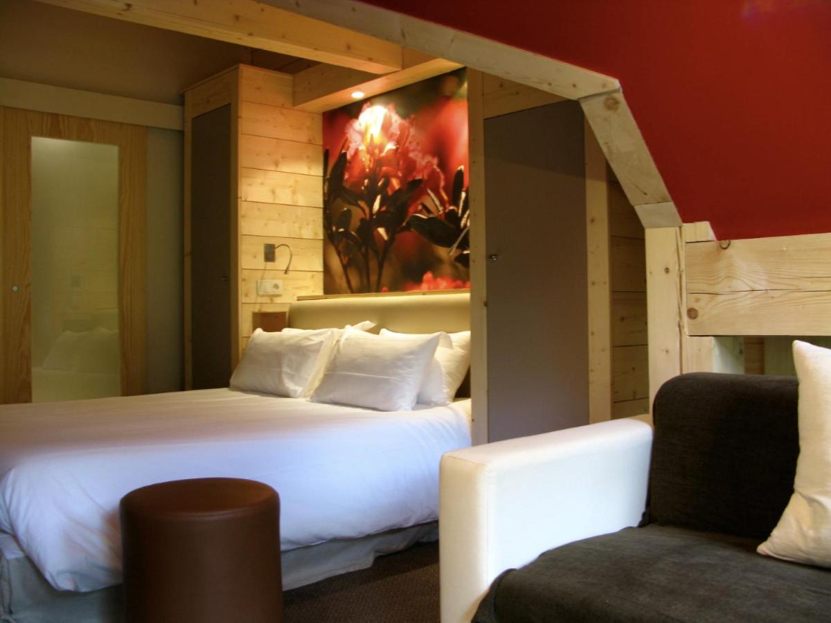 Les Roches 1500 Hotel Mieussy Exterior photo